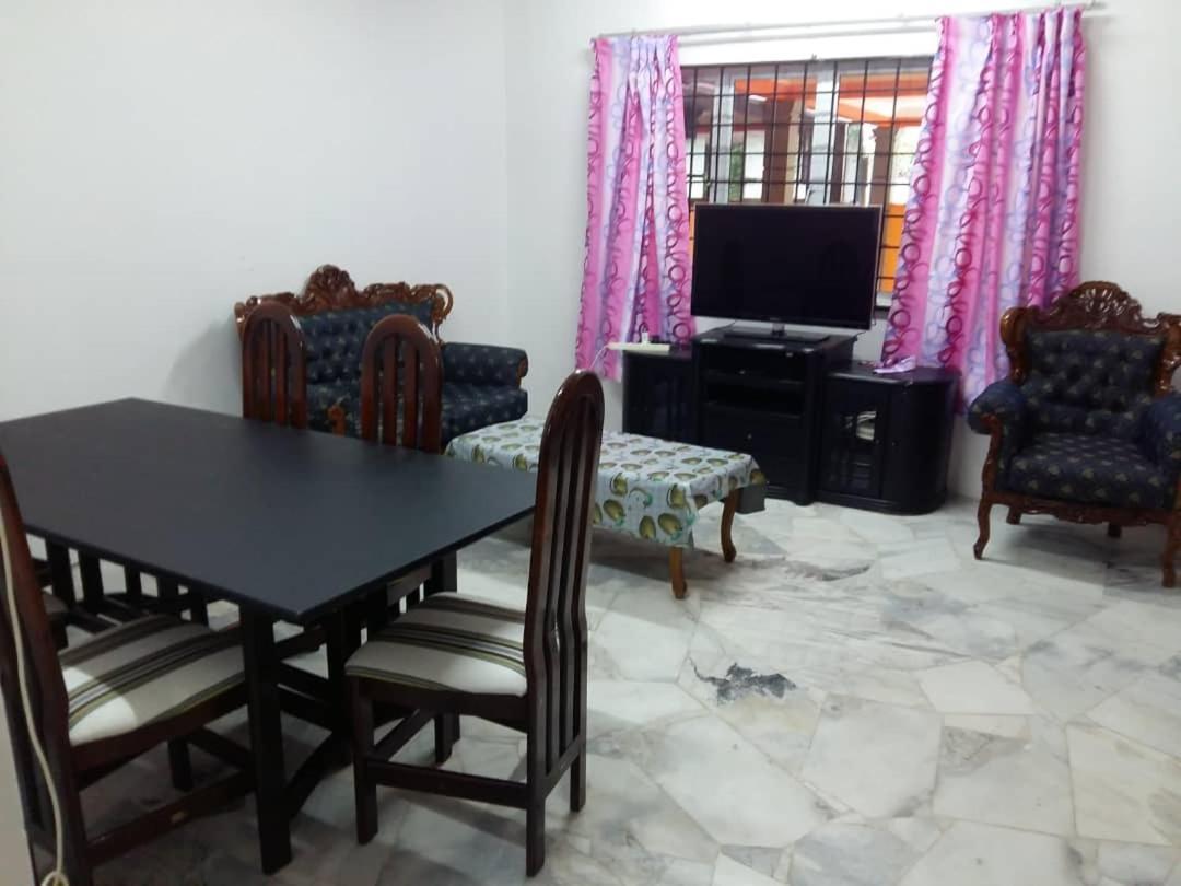 Homestay Pd Port Dickson Ngoại thất bức ảnh